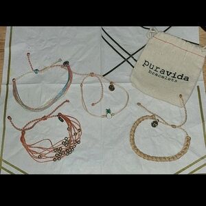 Pura Vida 4 BRACELETS IN CORAL COLOR